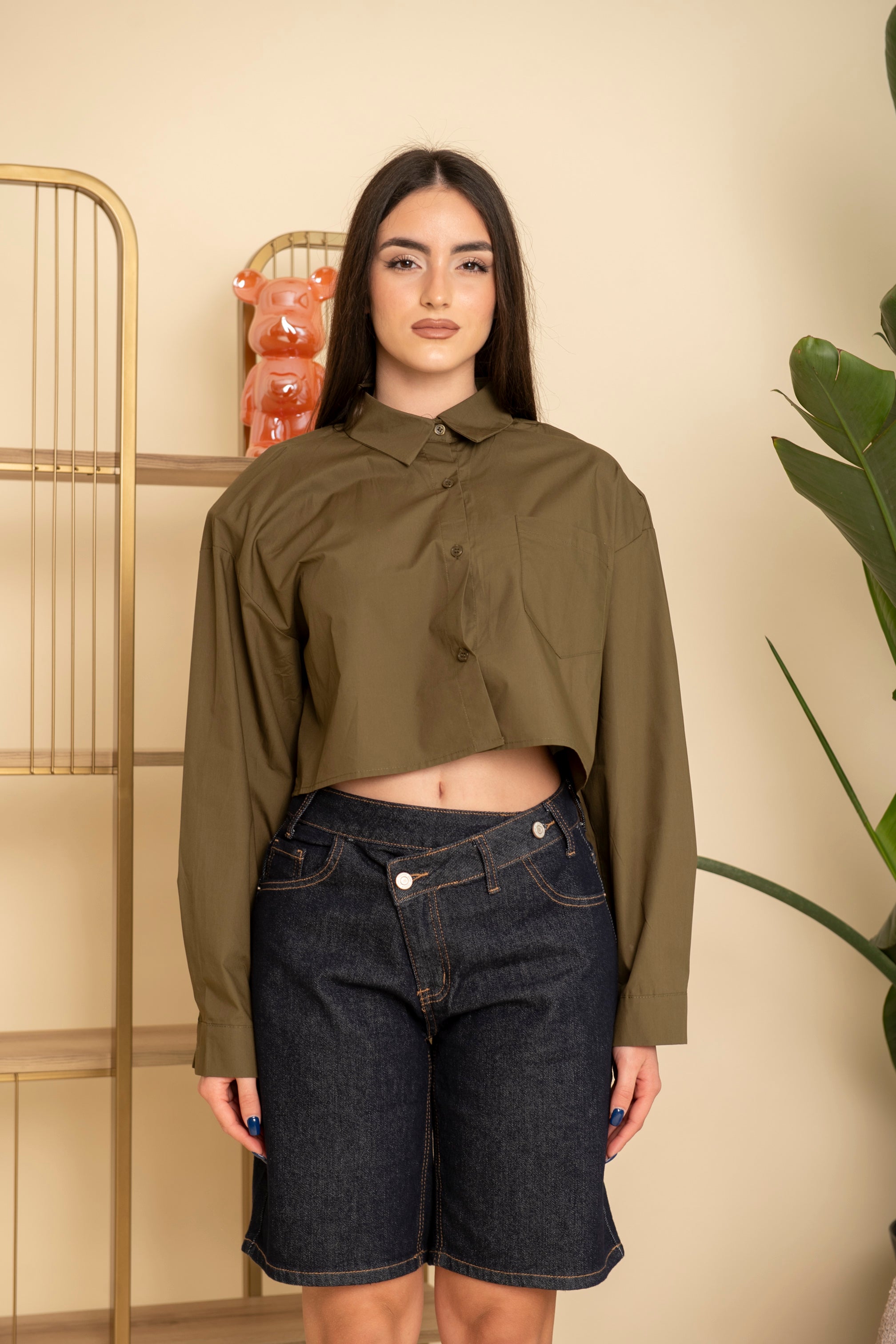 Camicia crop con spalline