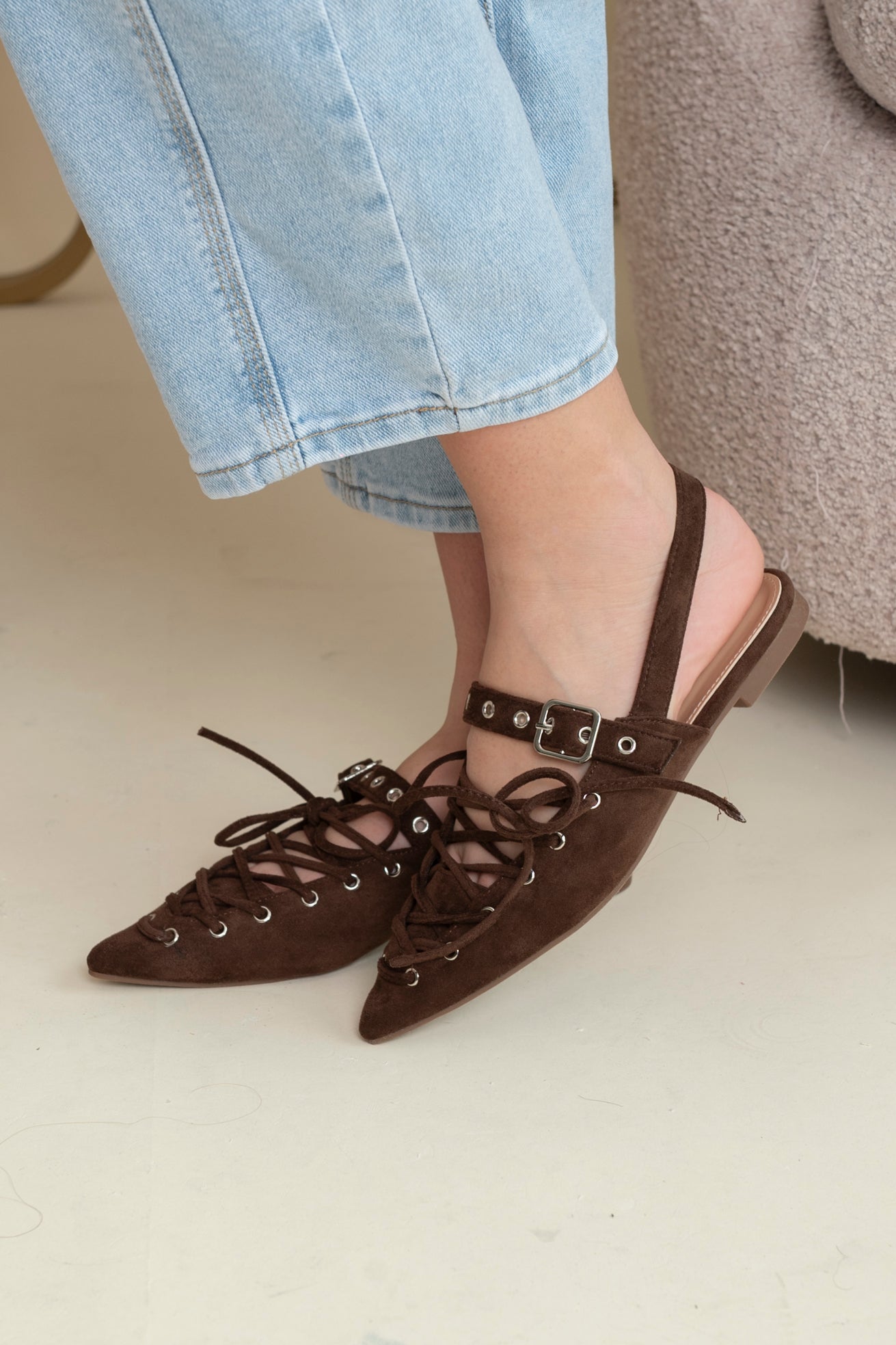 Ballerina con stringhe