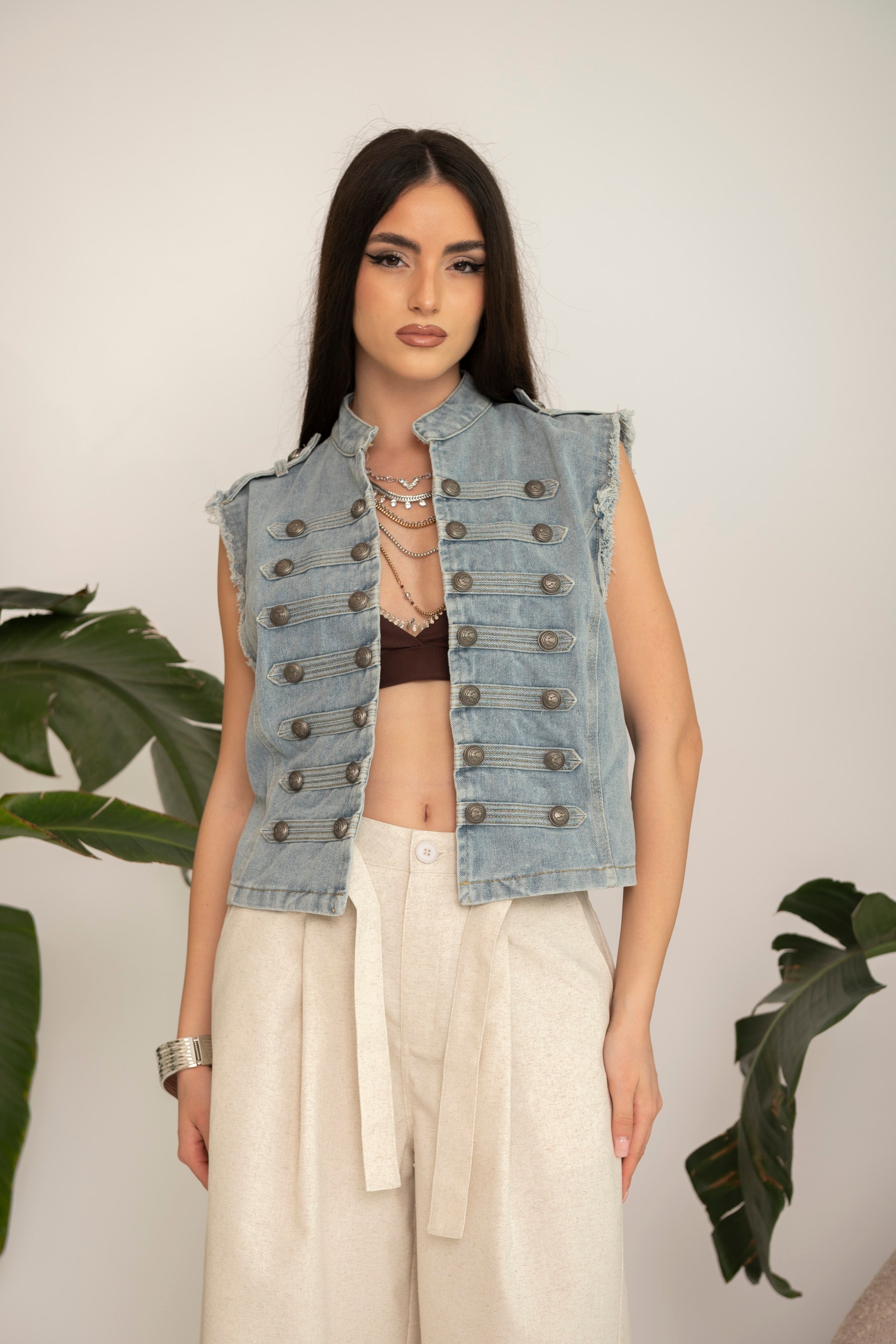 Gilet denim con bottoni