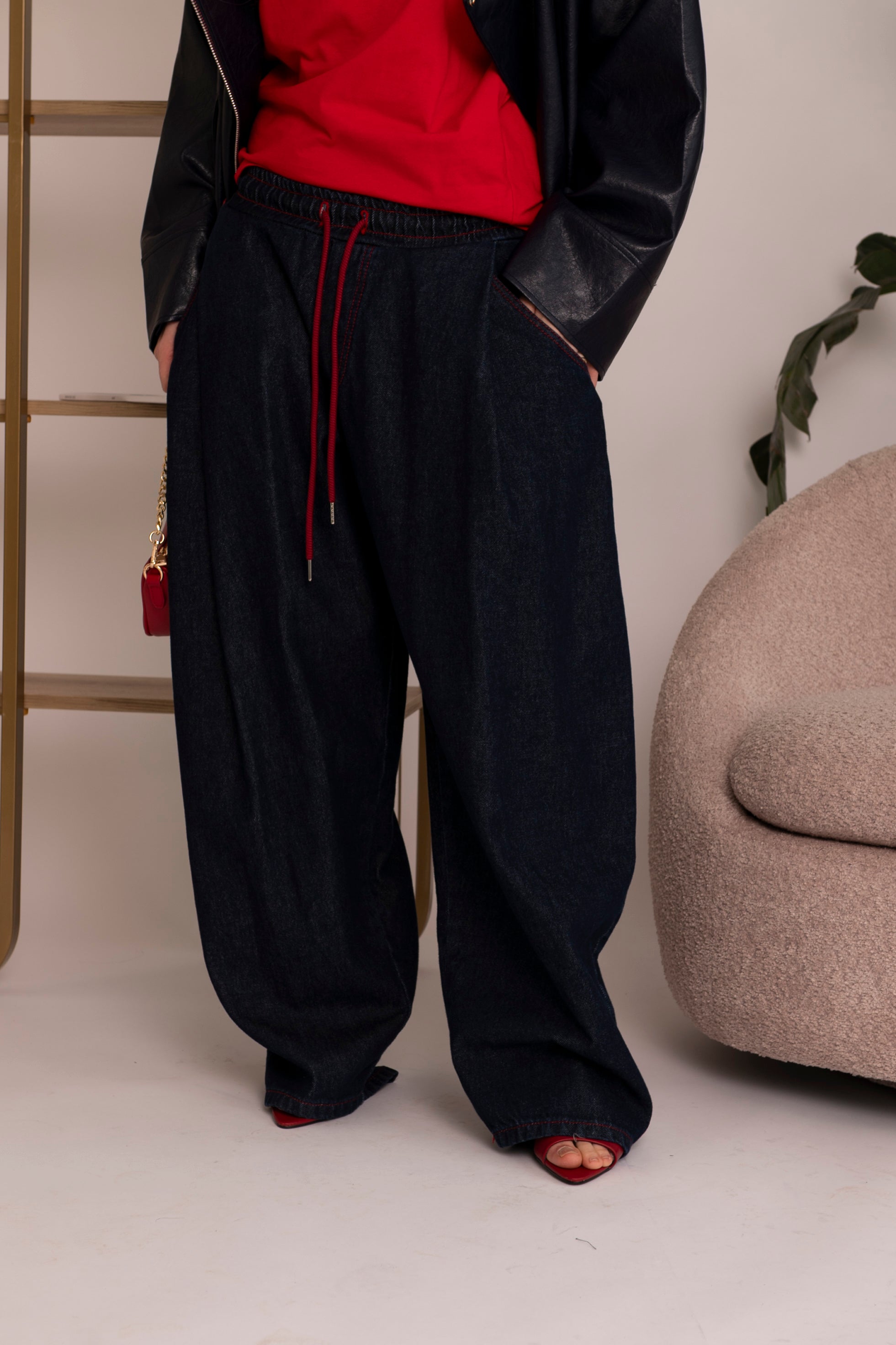 Jeans con elastico in vita