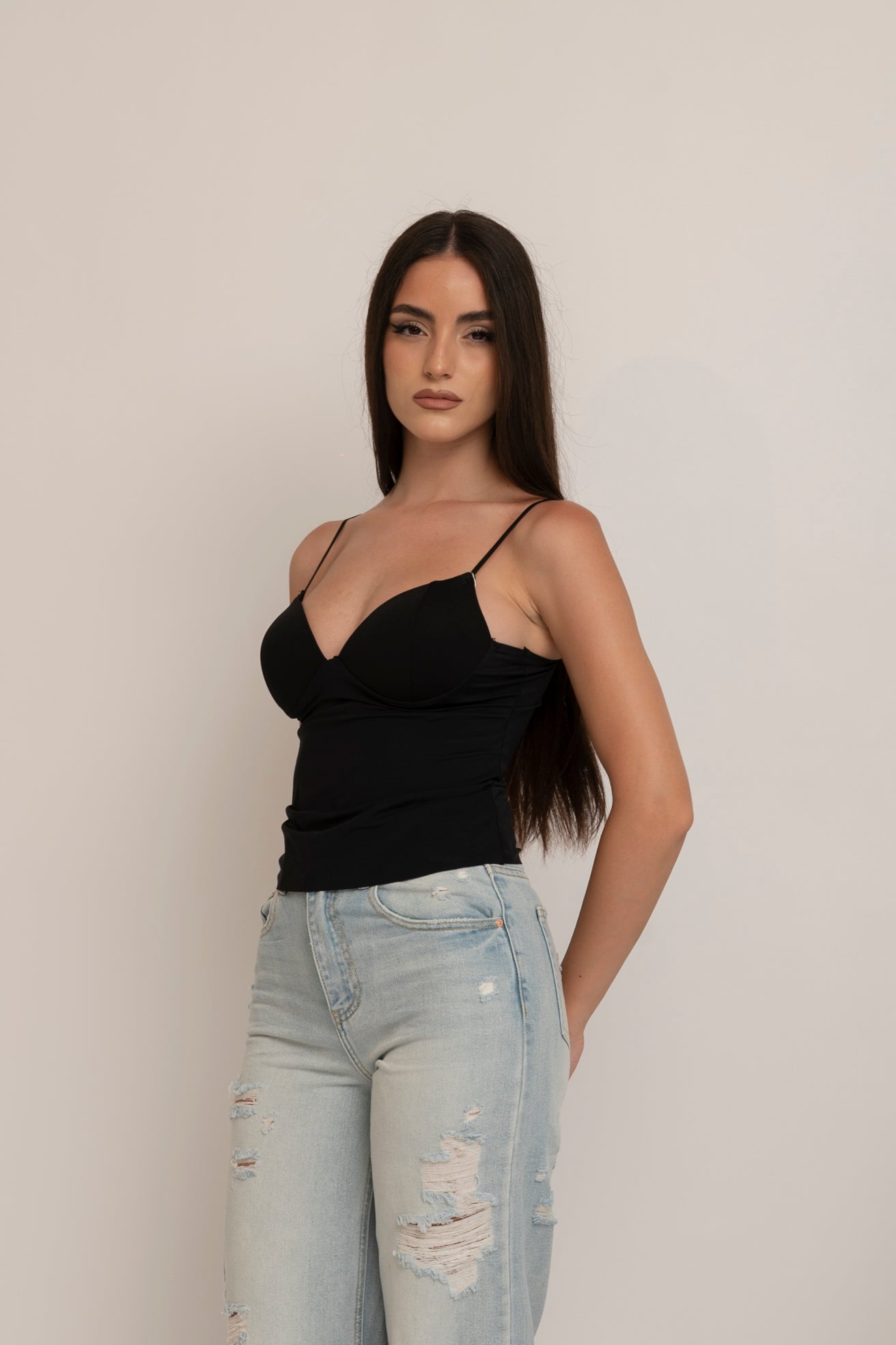 Top triangolo skims
