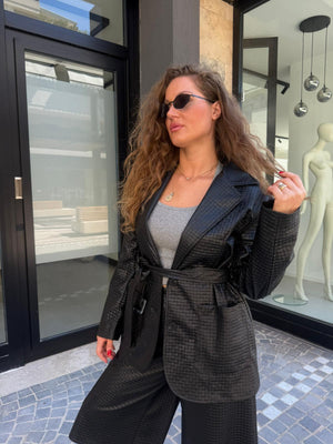Tailleur con bermuda by Lumina