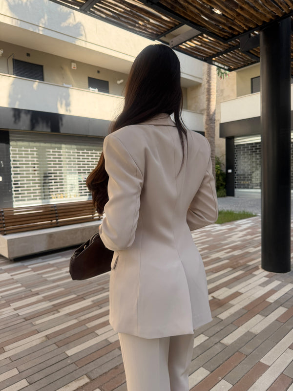 Tailleur elegance by Lumina