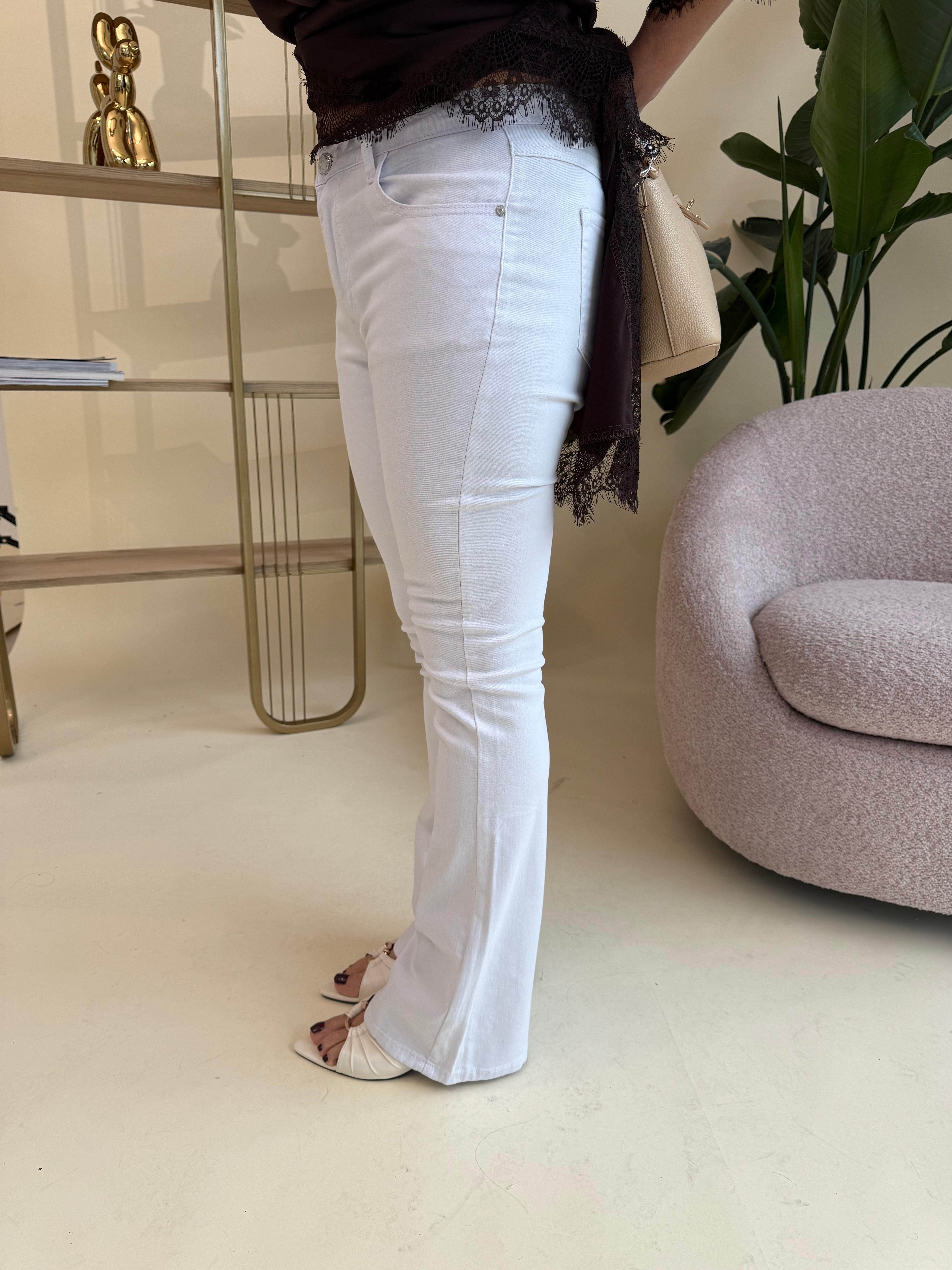 Jeans a zampa white curvy