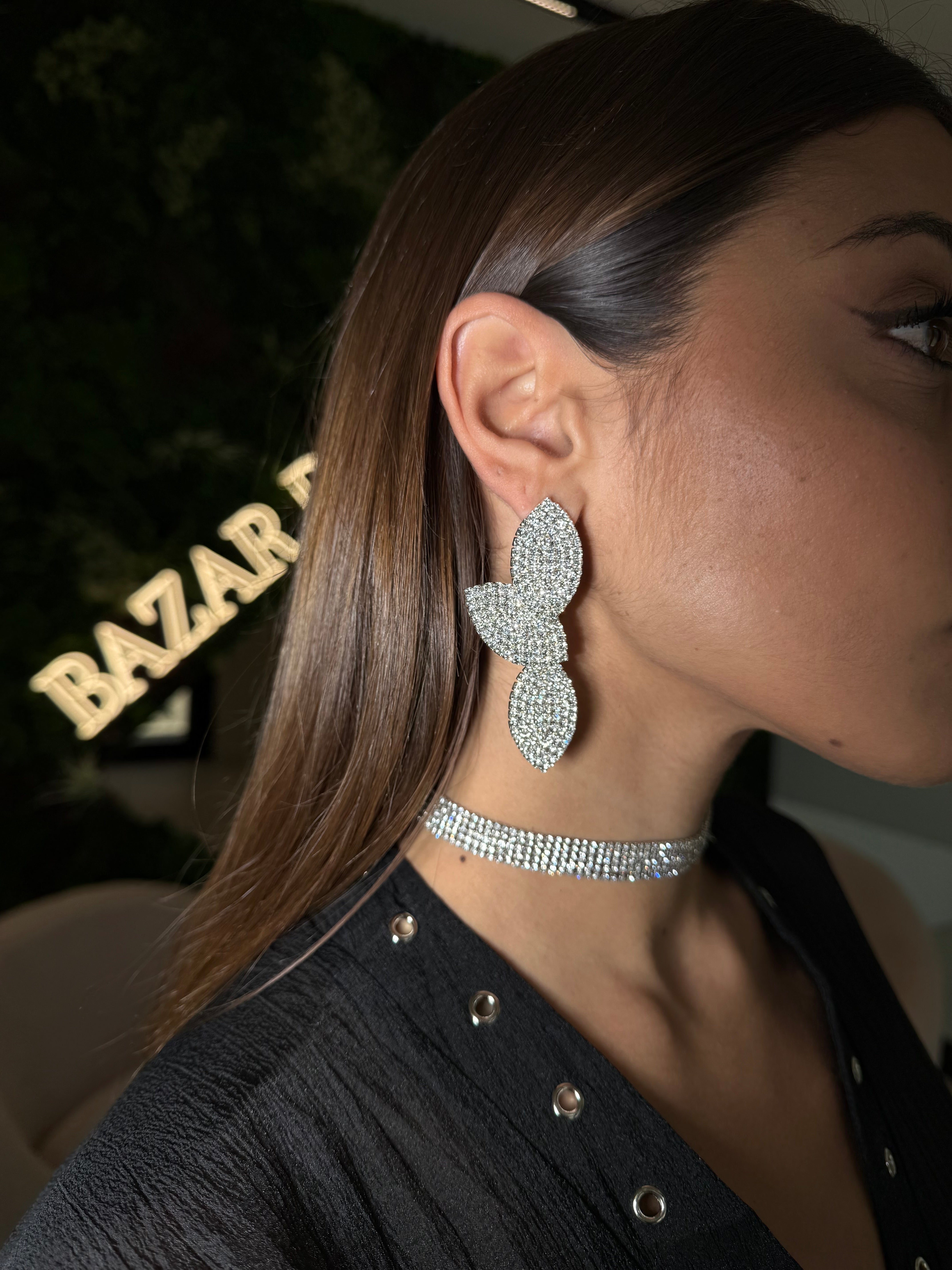 Orecchini foglia strass