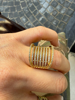 Anello a fascia con file di strass