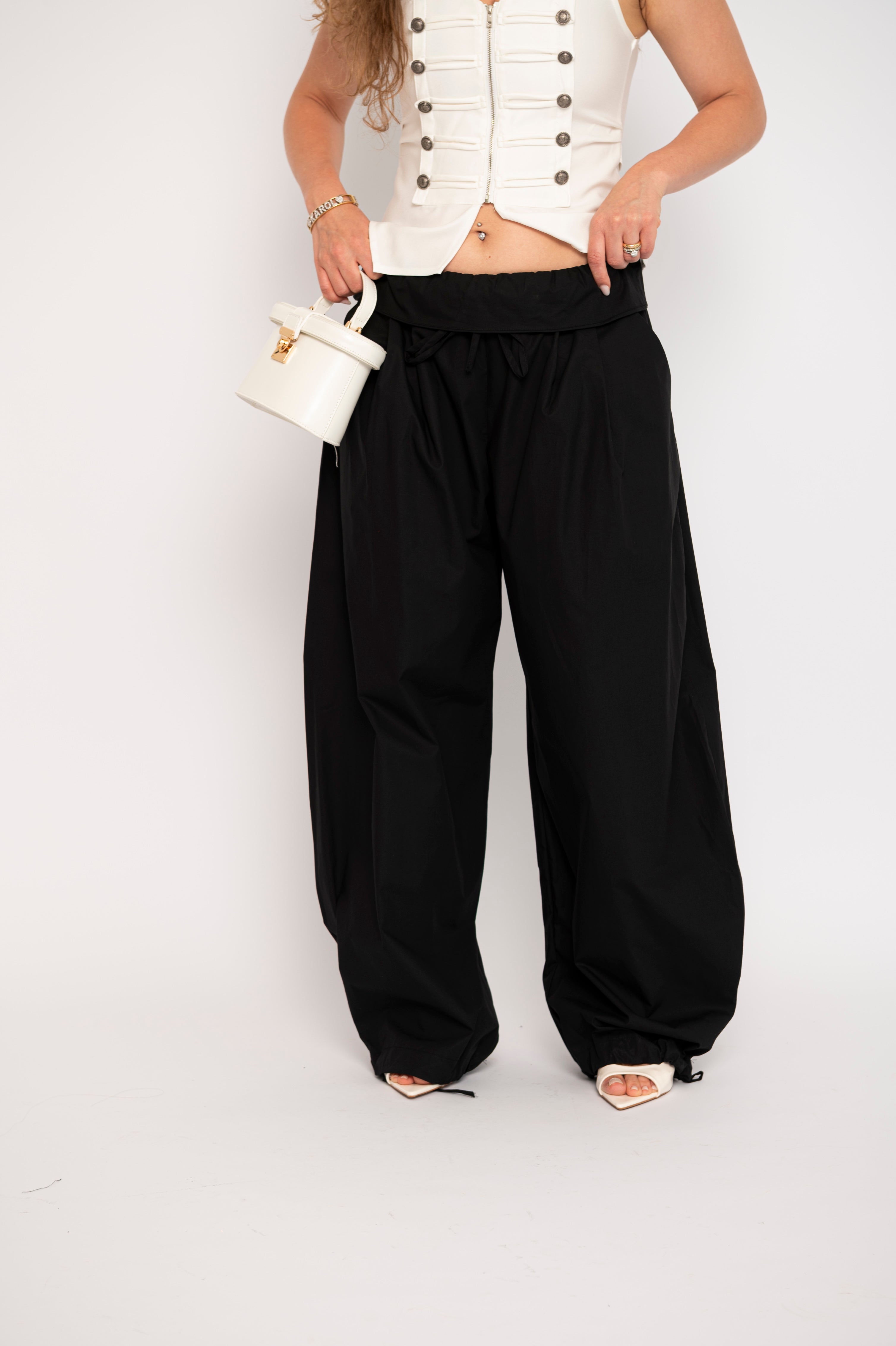 Pantalone con risvolto