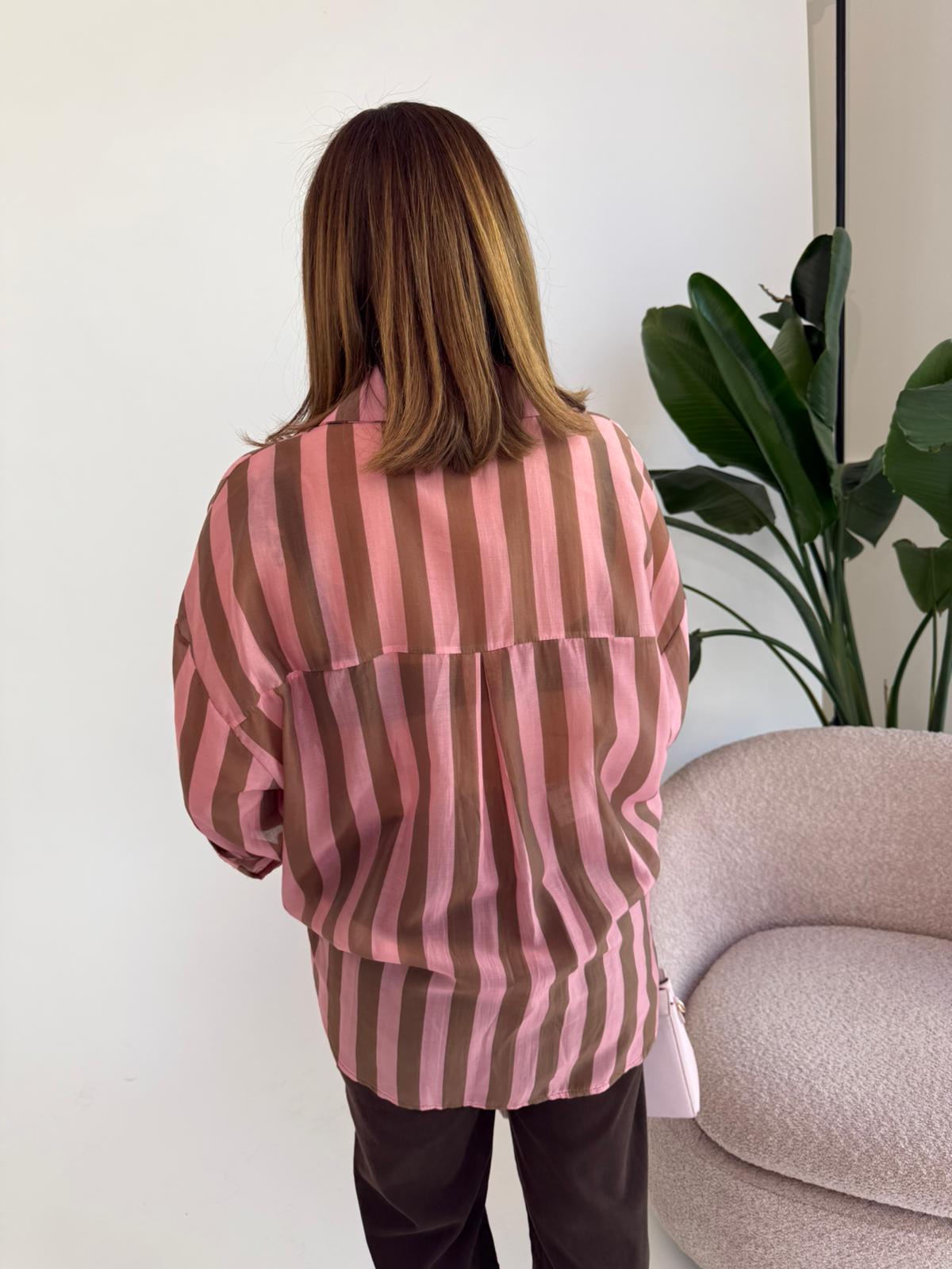 Camicia a righe curvy