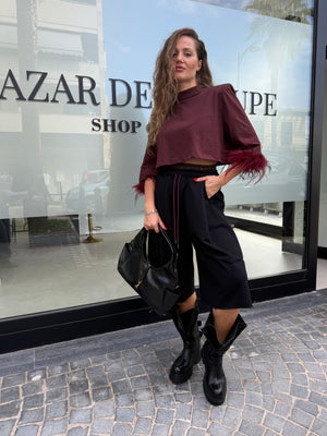 Maglia crop piume