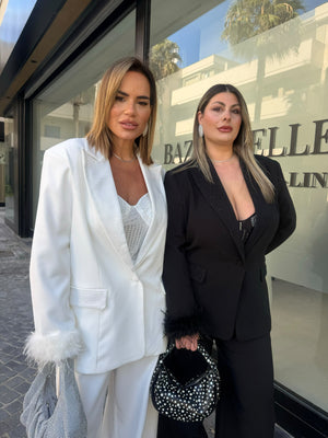 Tailleur piuma curvy