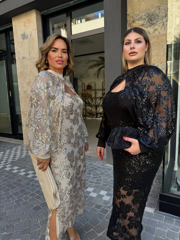 Abito con mantella paillettes curvy