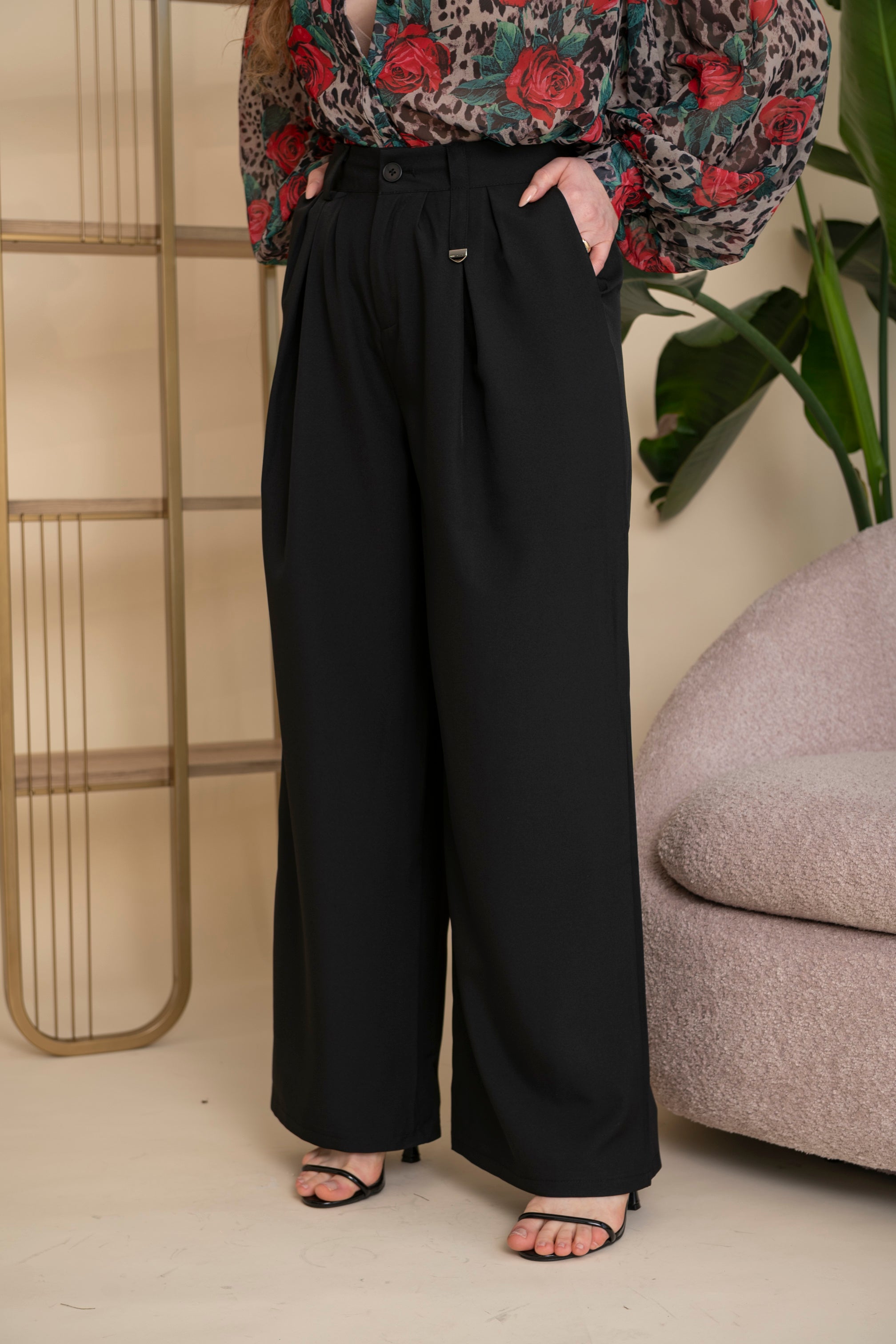 Pantalone con pence nero