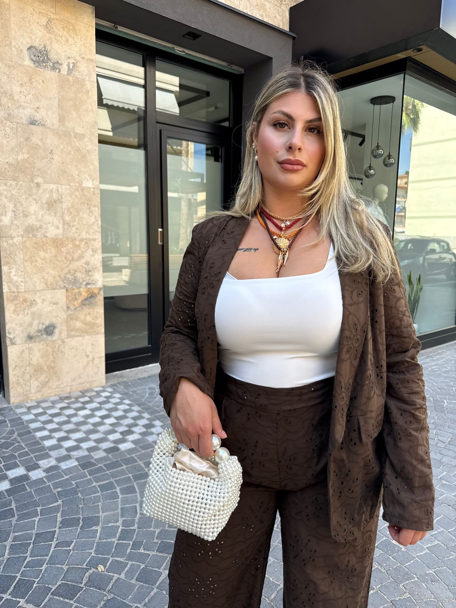 Tailleur in pizzo Sangallo curvy