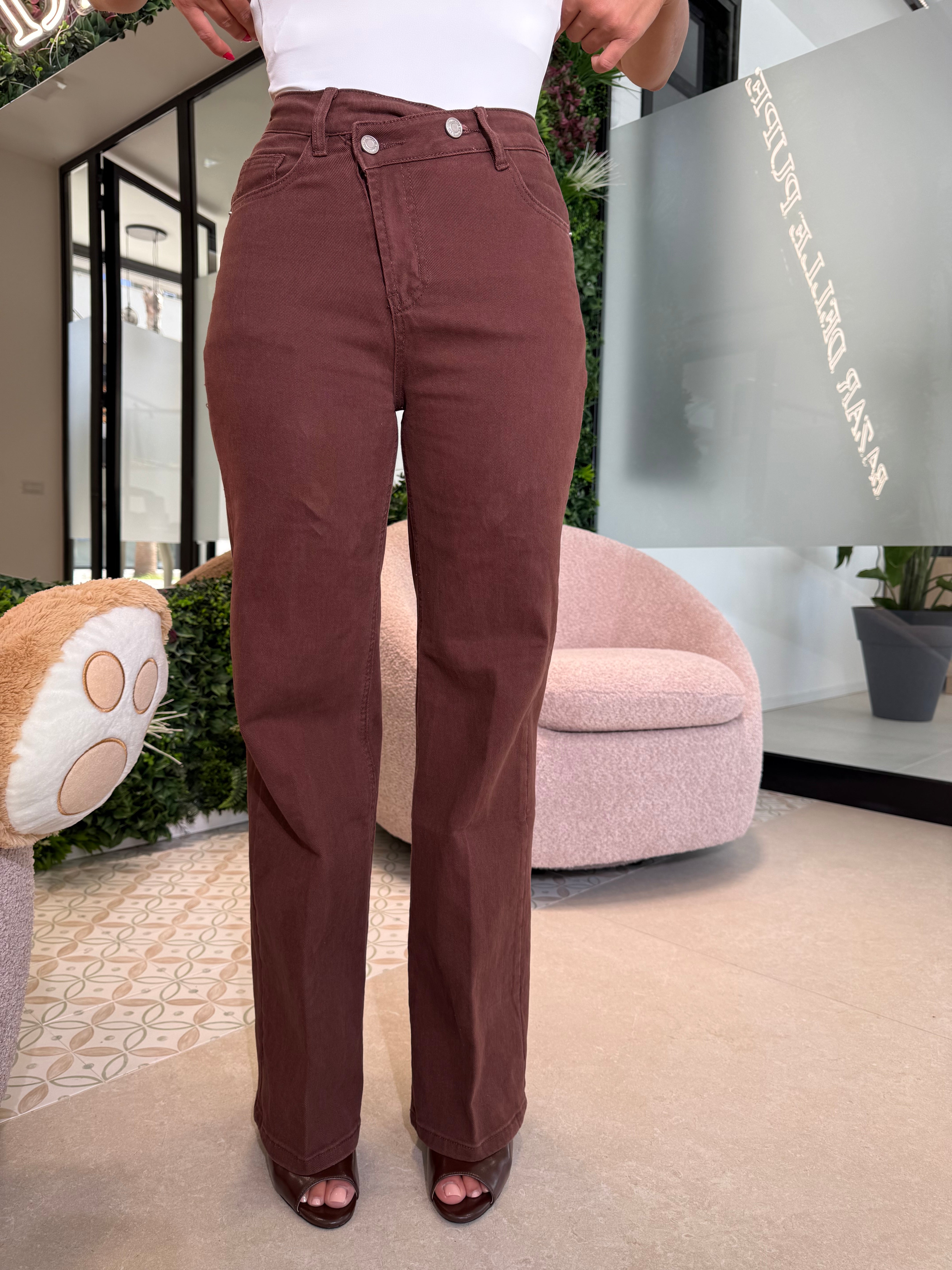 Jeans asimmetrico brown