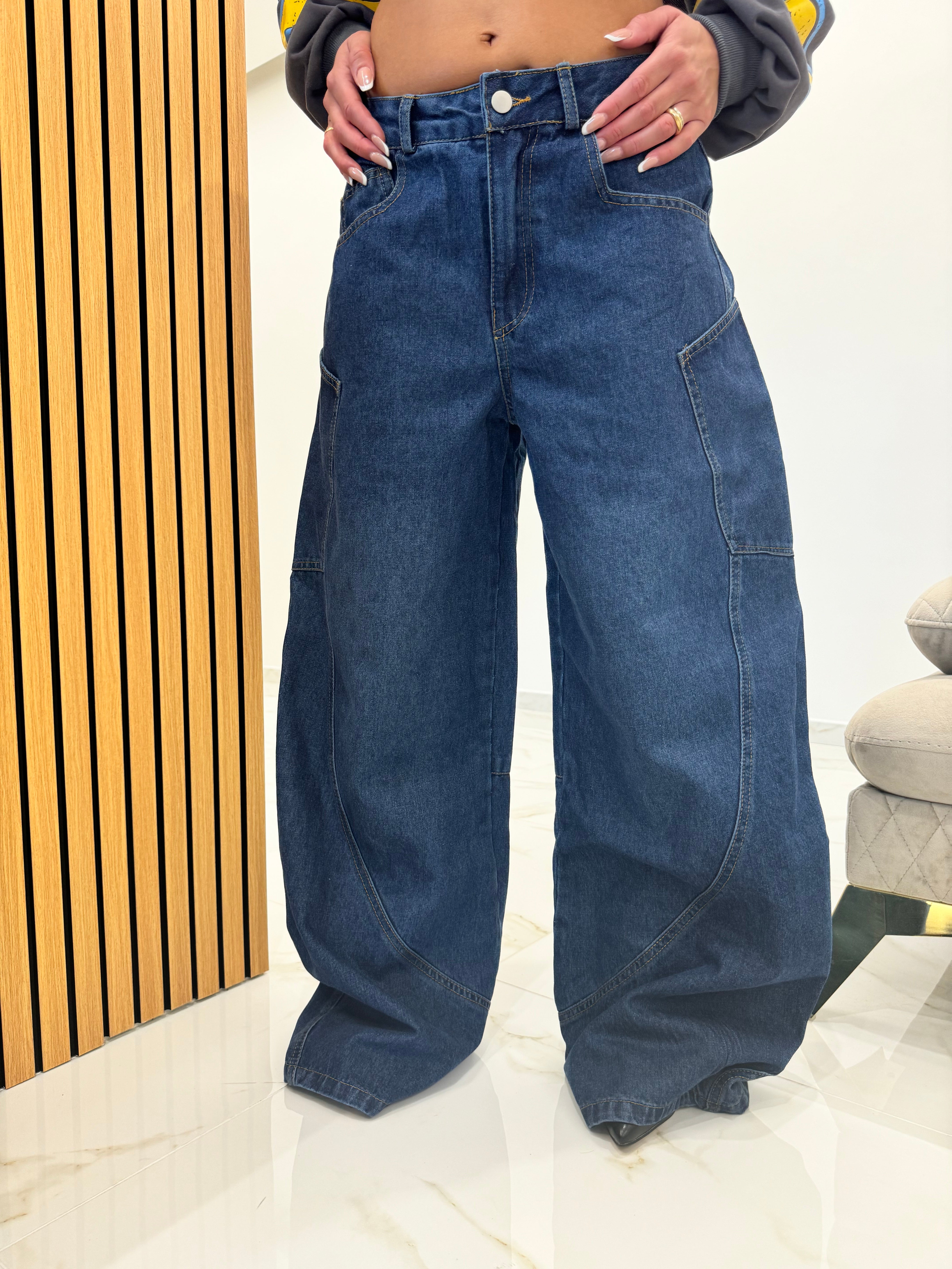 Jeans tascone laterale