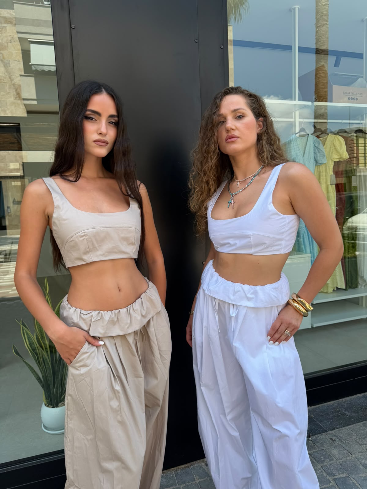 Cordset top e pantalone con rosvolto