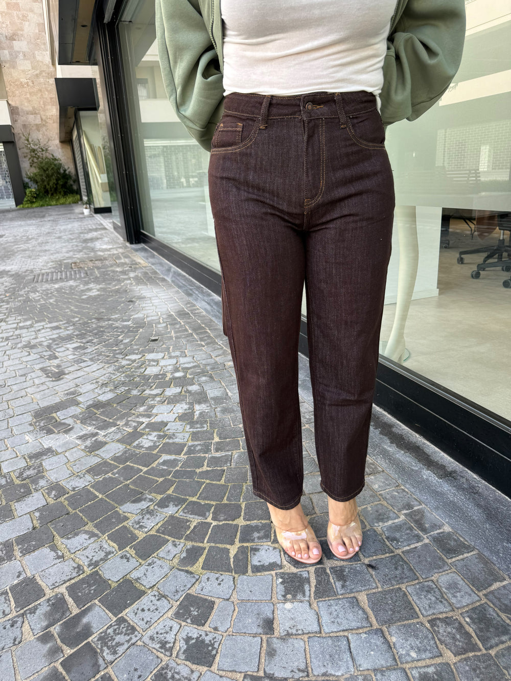 Jeans mom fit brown curvy
