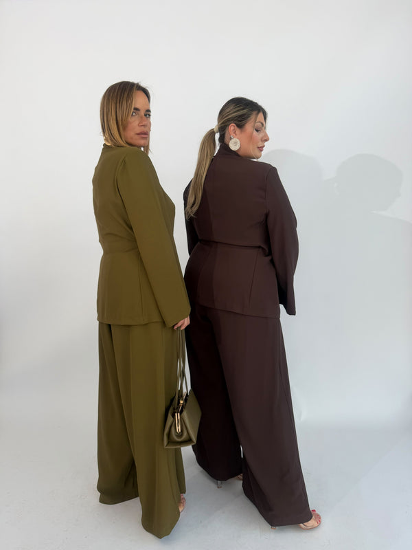 Tailleur Connie curvy