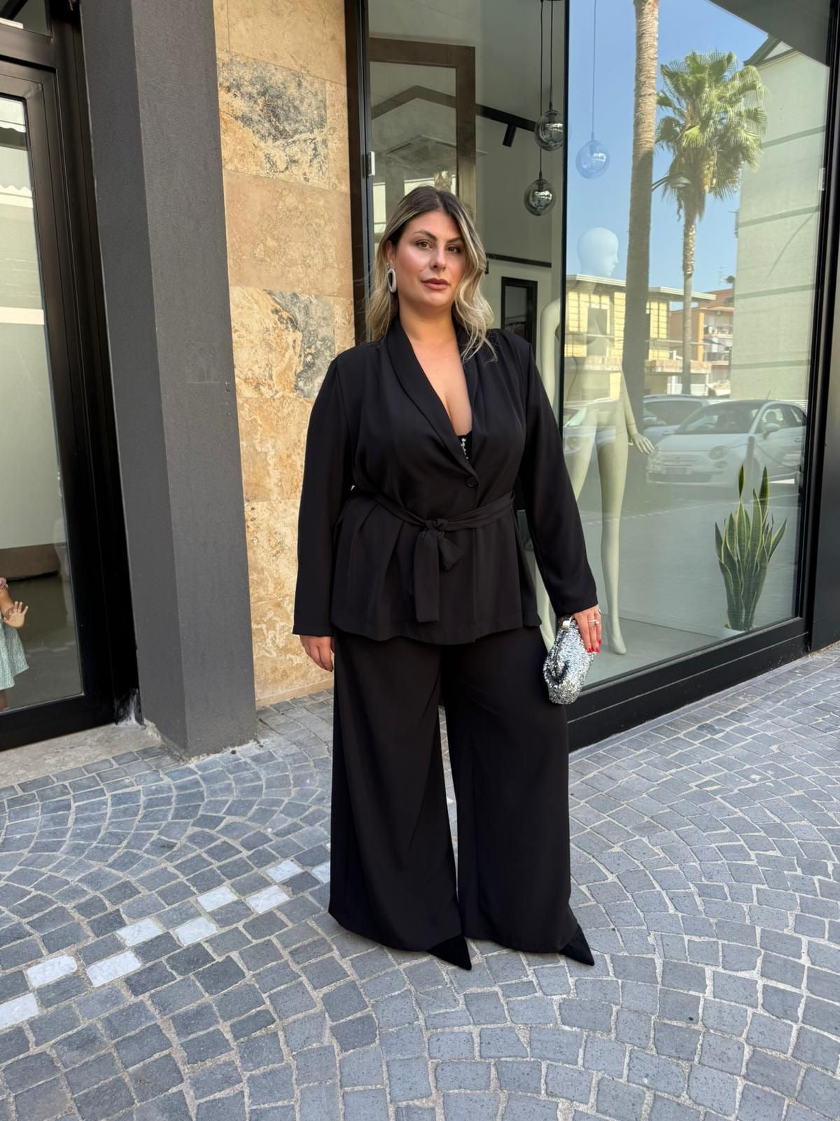 Tailleur con cintura curvy