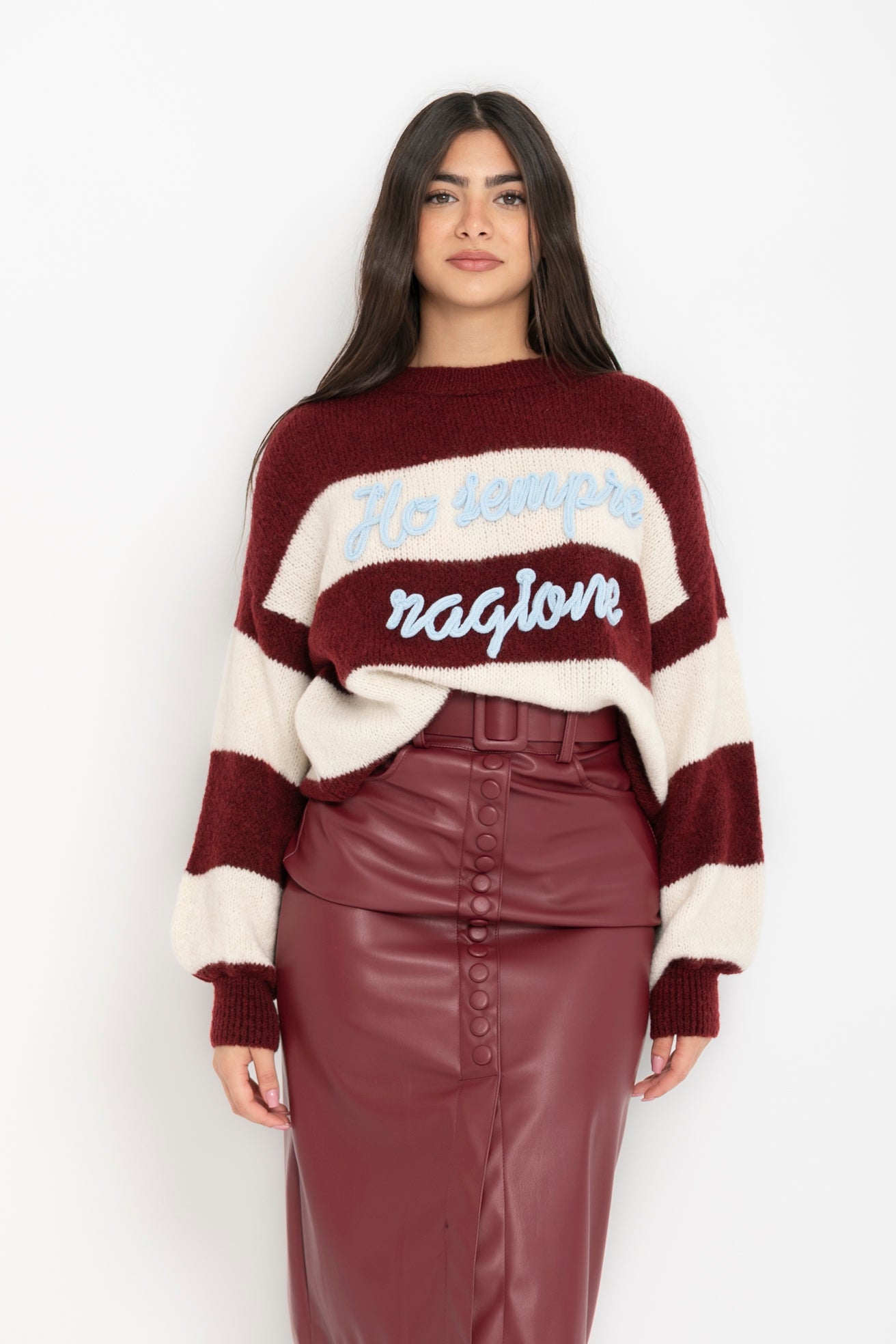 Pull “ho sempre ragione” bordeaux