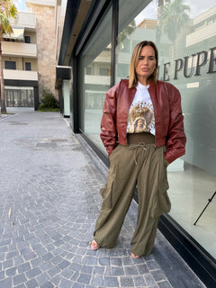 Bomber con manica arricciata