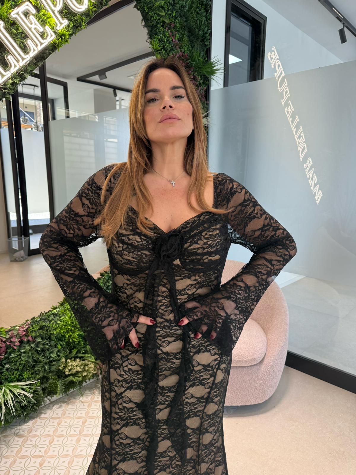 Abito merletto curvy