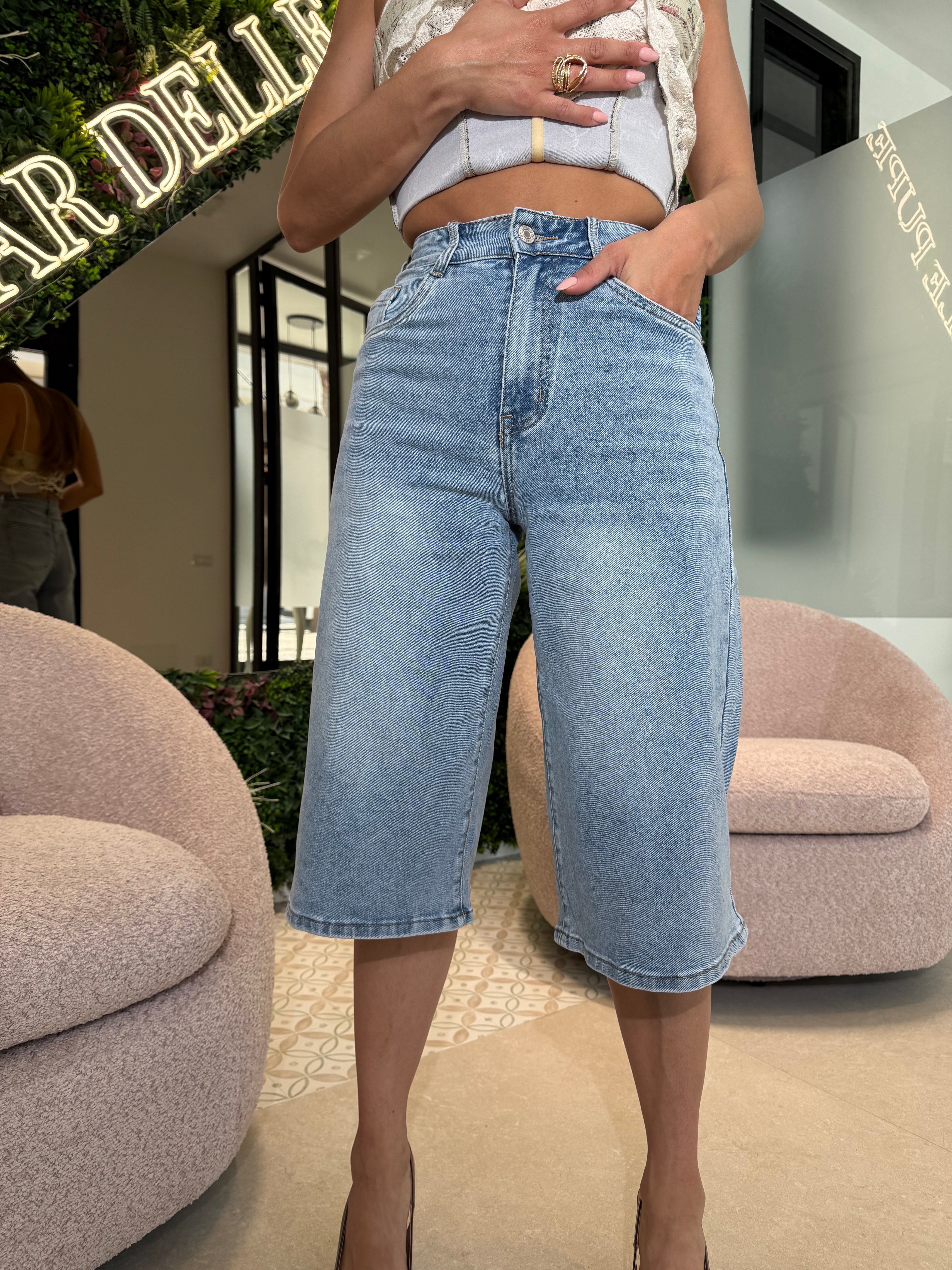 Bermuda denim