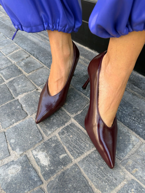 Décolleté in ecopelle