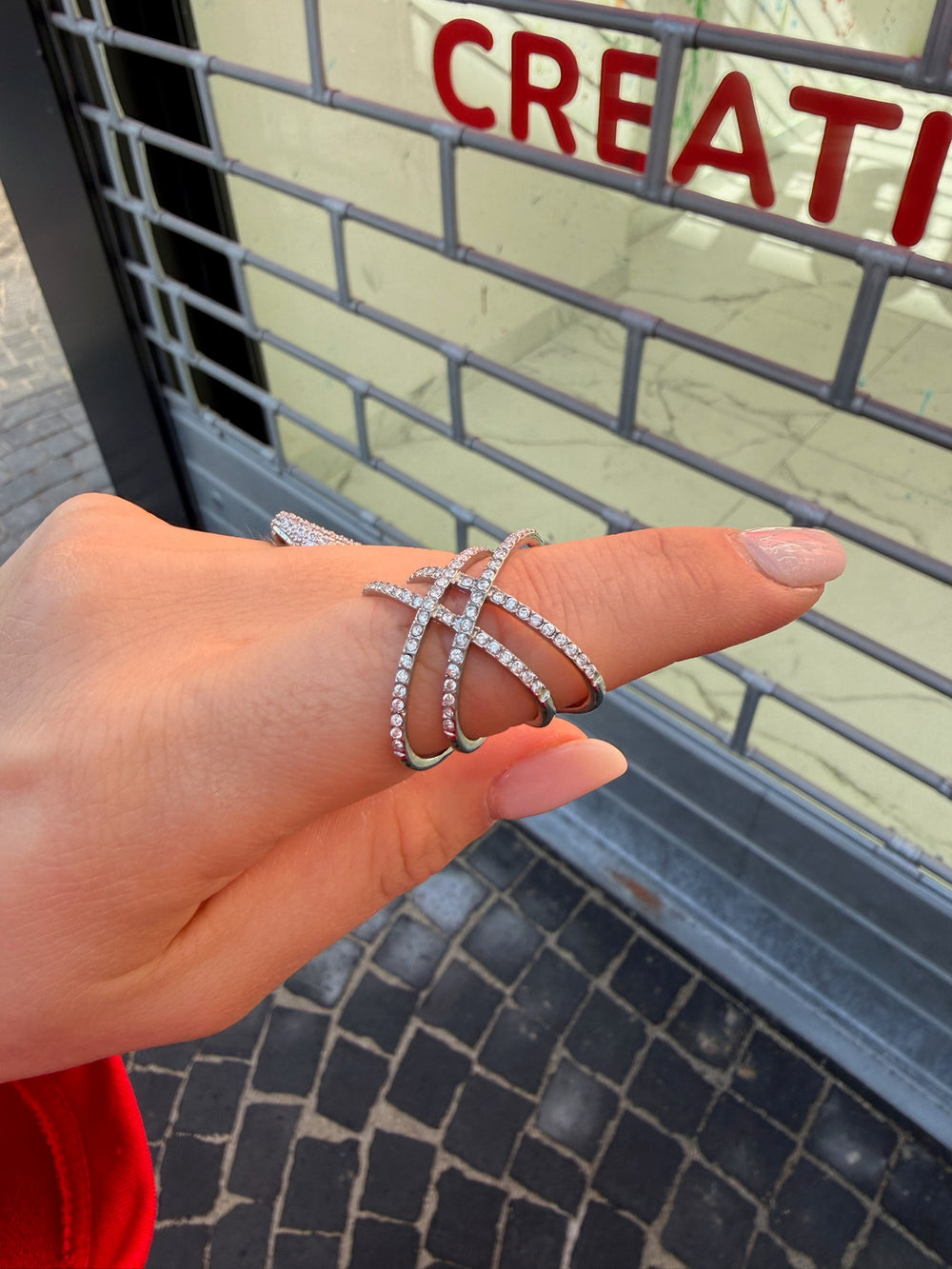 Anello incrocio strass