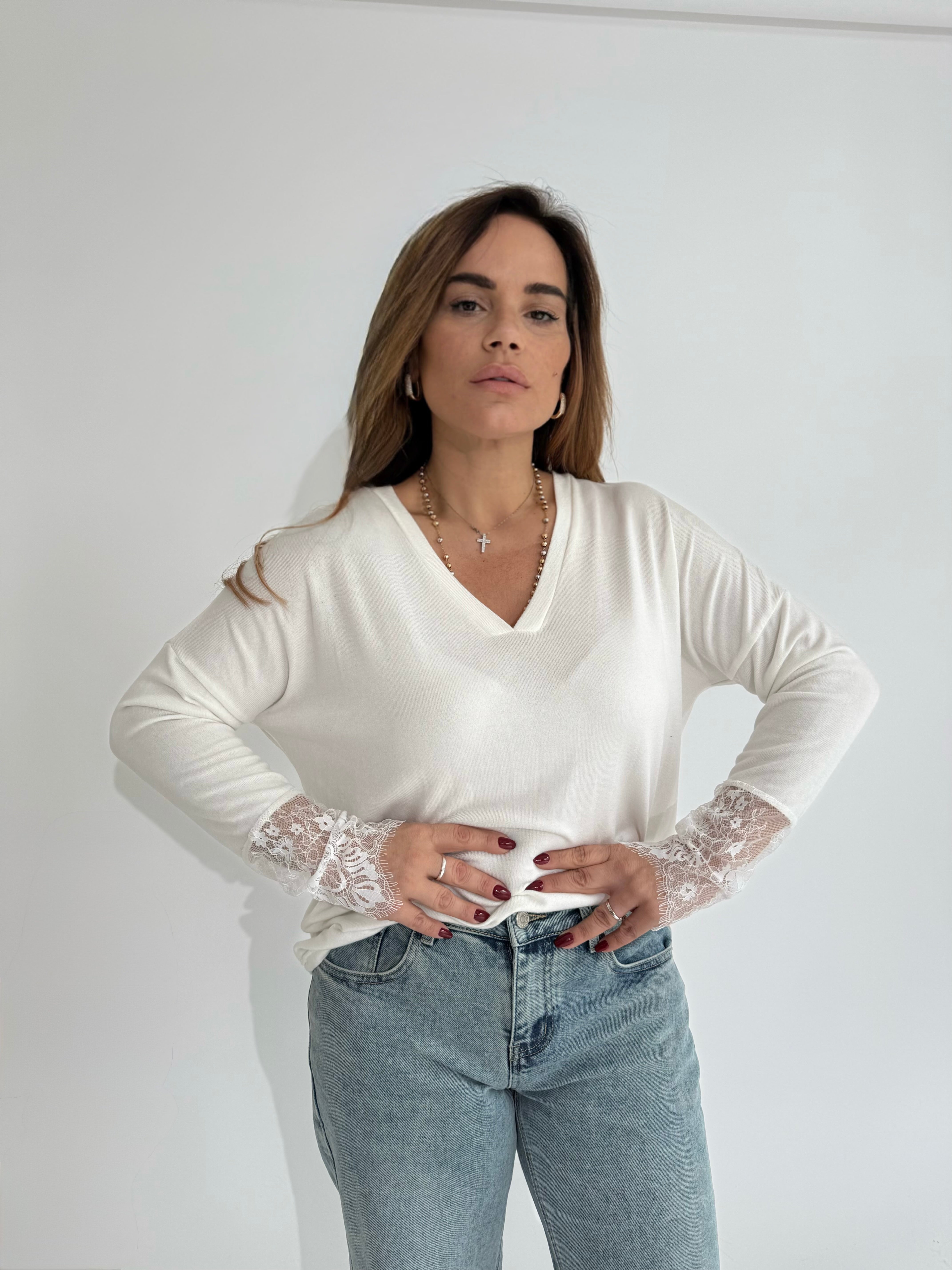Maglia con pizzo