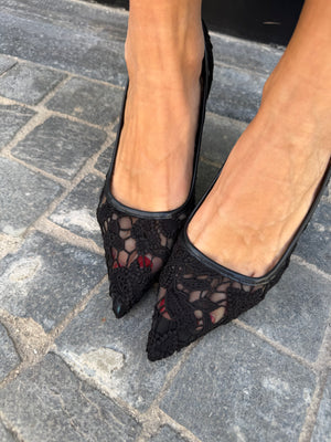 Décolleté in pizzo