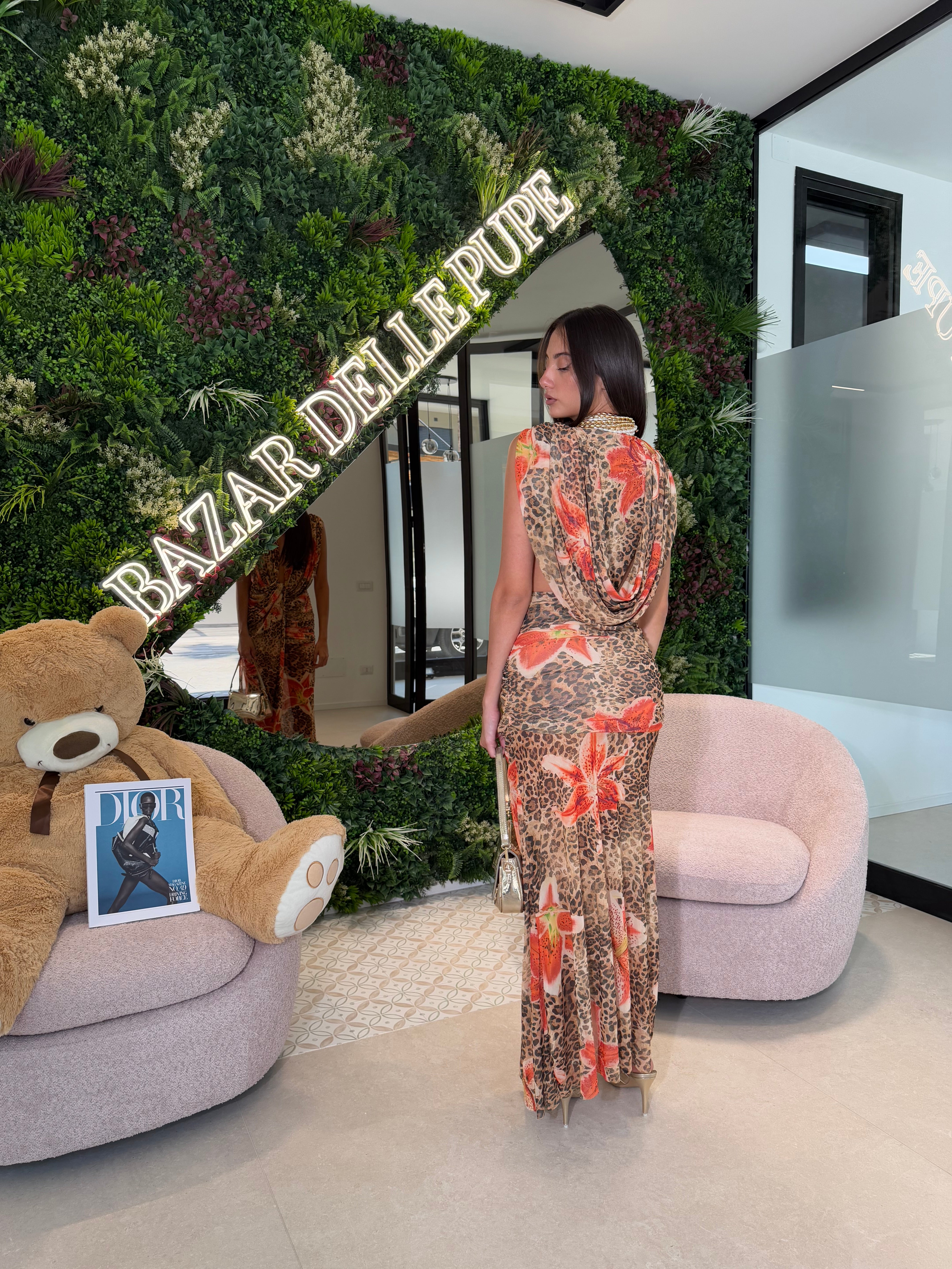 Abito con scollo animalier Lumina