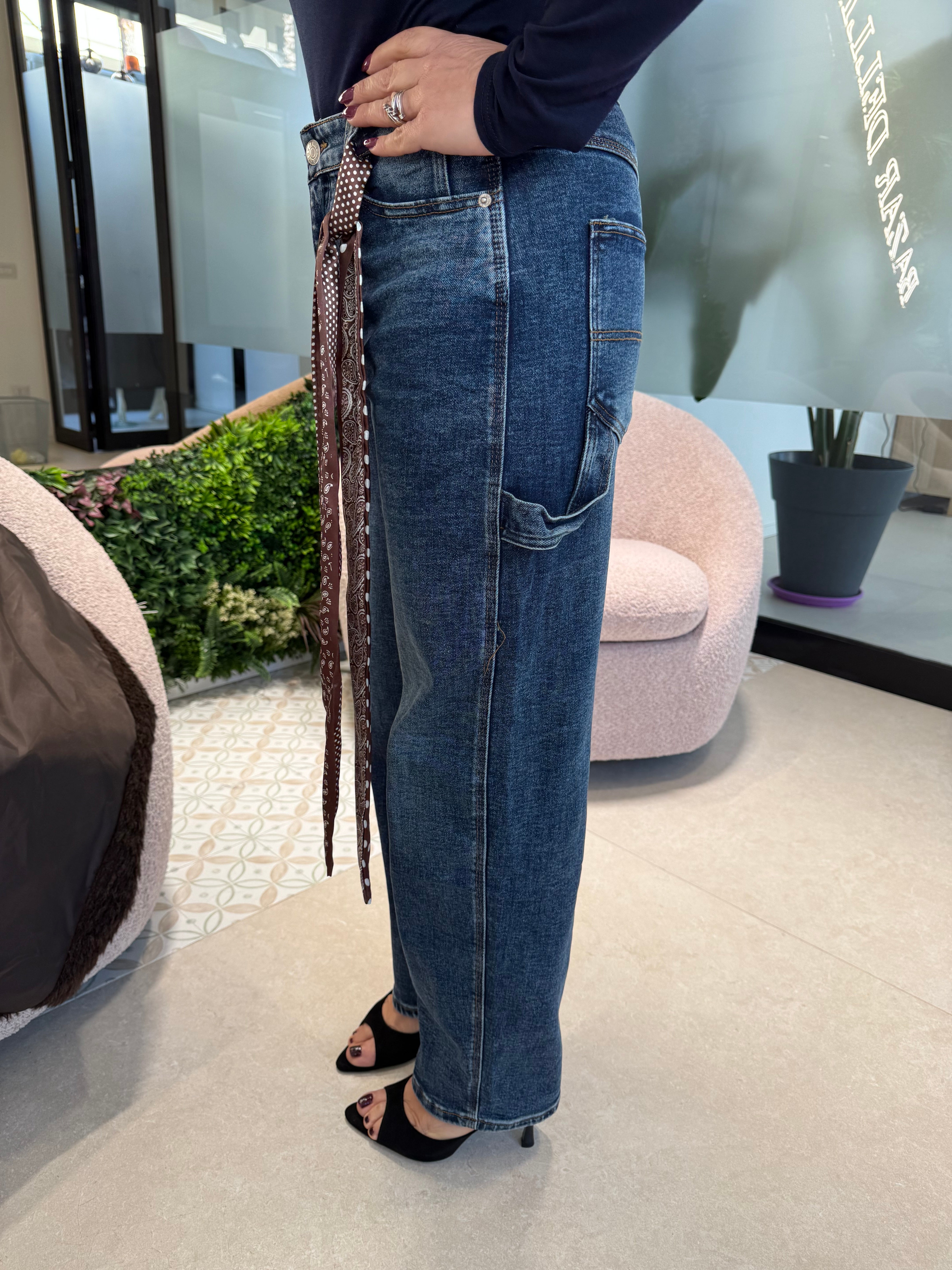 Jeans ballon con foulard curvy