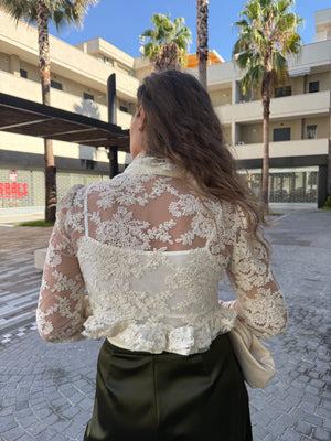 Camicia ricami