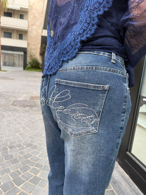 Jeans con strass al retro curvy
