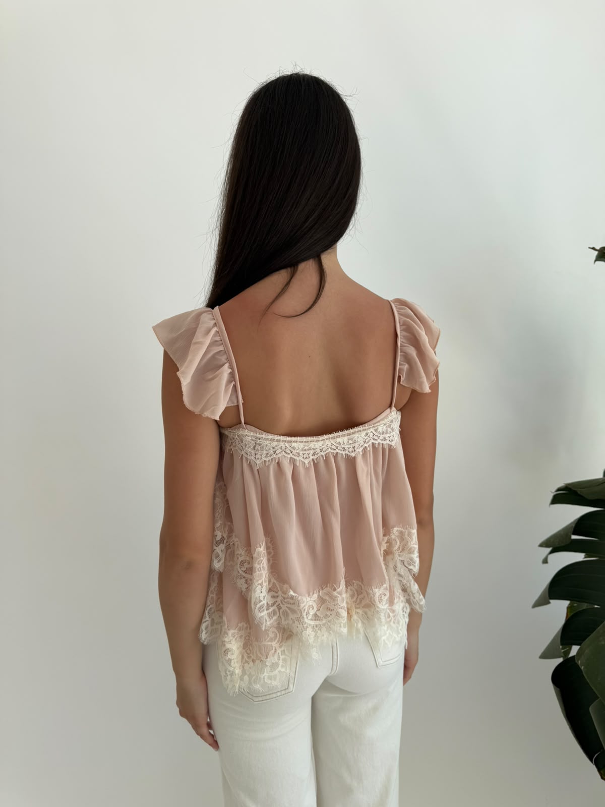 Top pizzo romantico