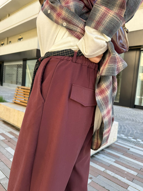 Pantalone con cravatta