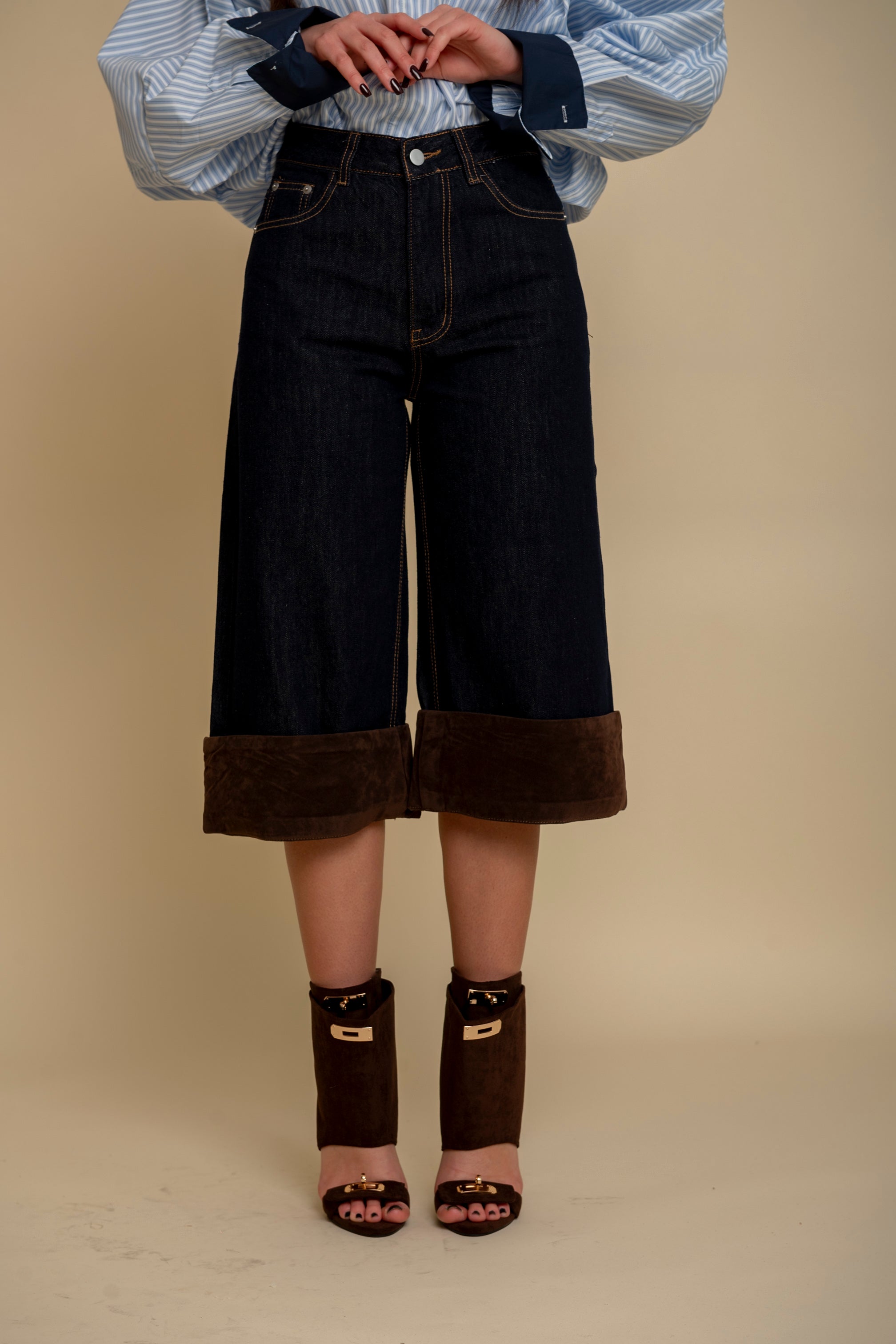 Bermuda con risvolto brown