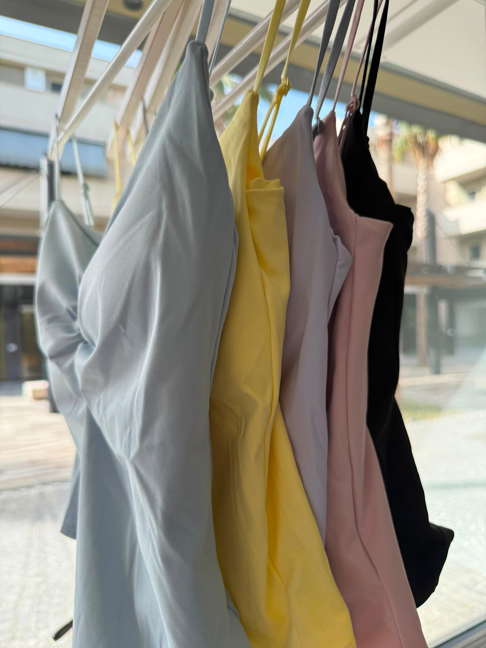 Top in lycra arricciato