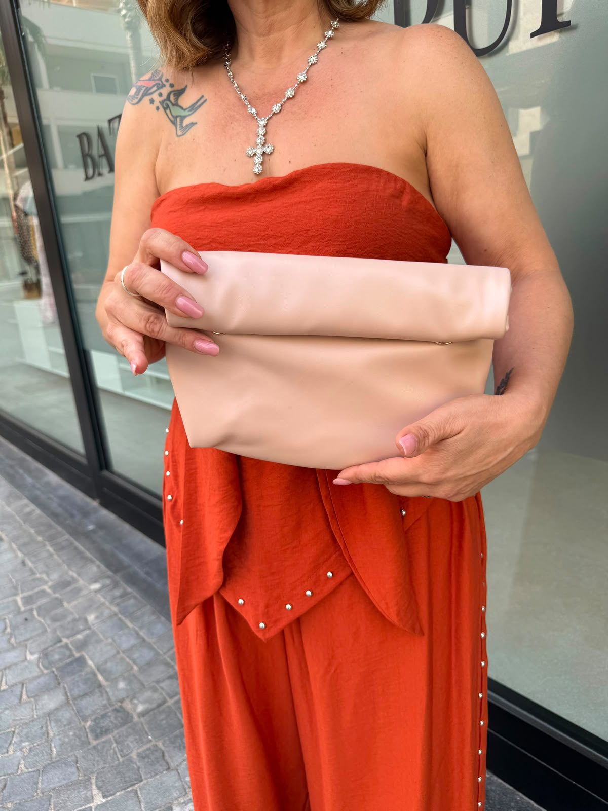 Pochette con risvolto