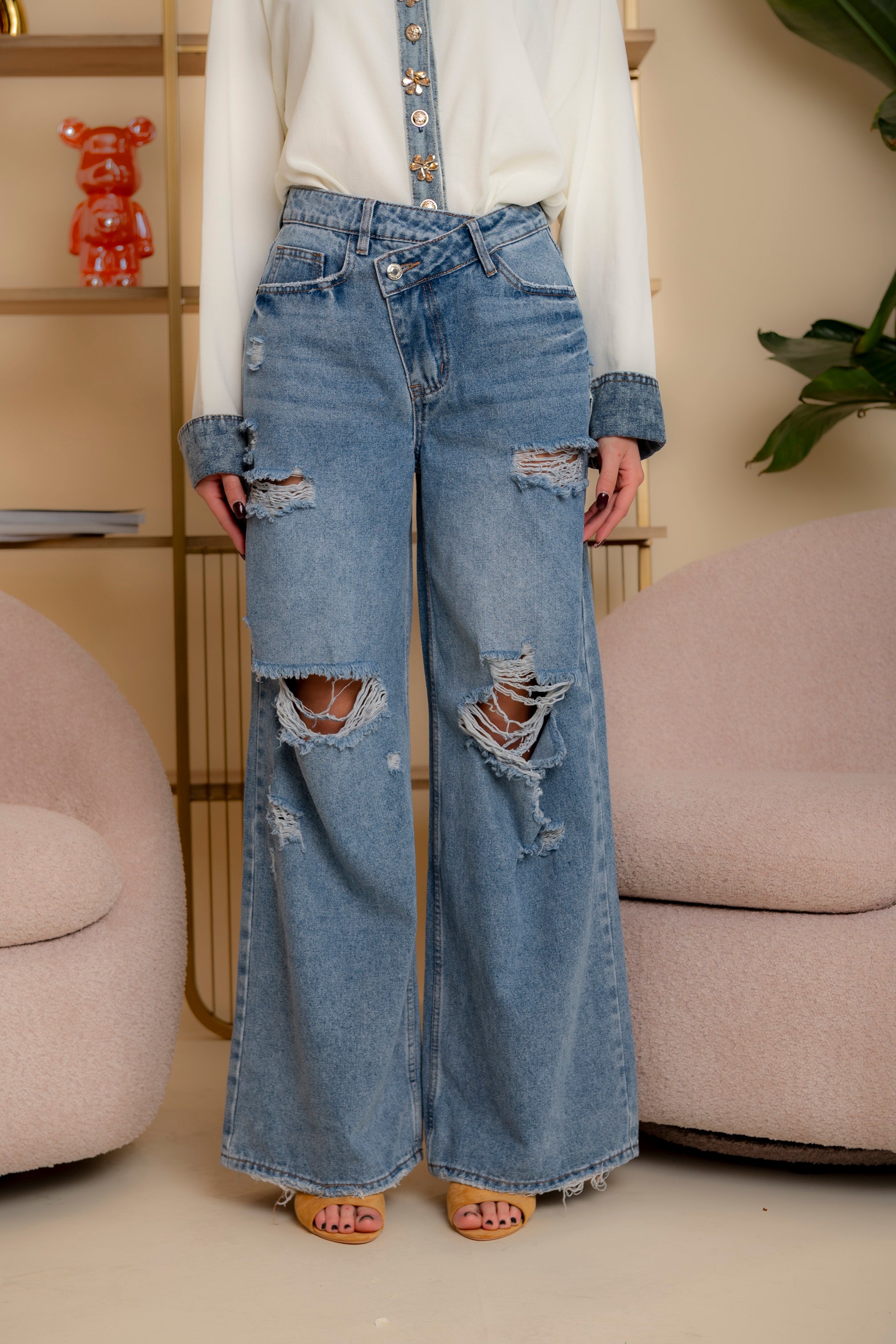 Jeans wide leg con strappi