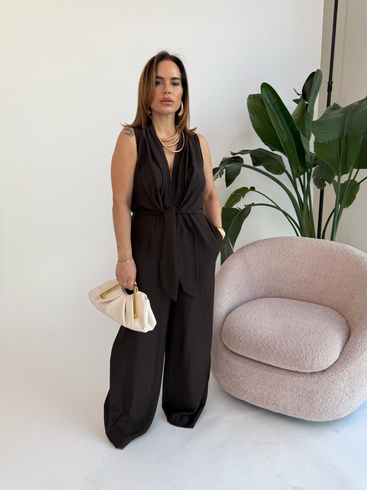 Tuta intera con nodo curvy