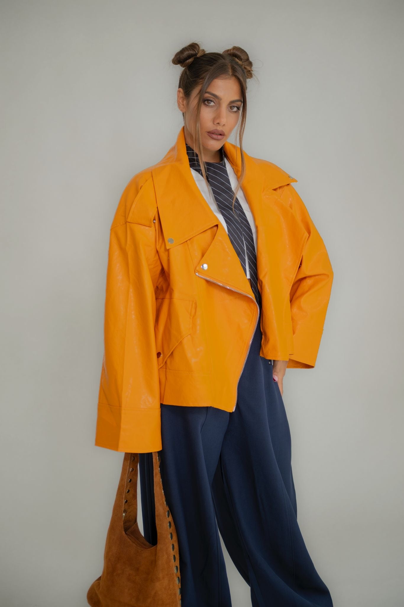 Chiodo oversize orange