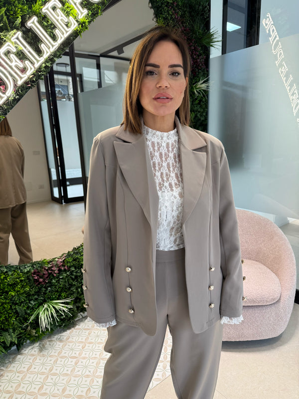 Tailleur ballon curvy