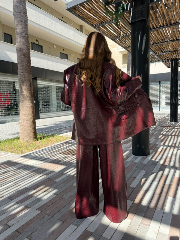 Tailleur pitonato by Lumina