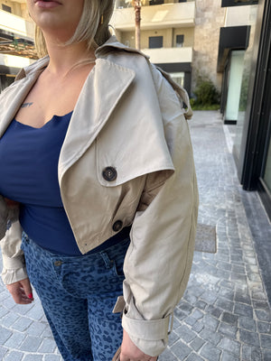Bomber trench corto