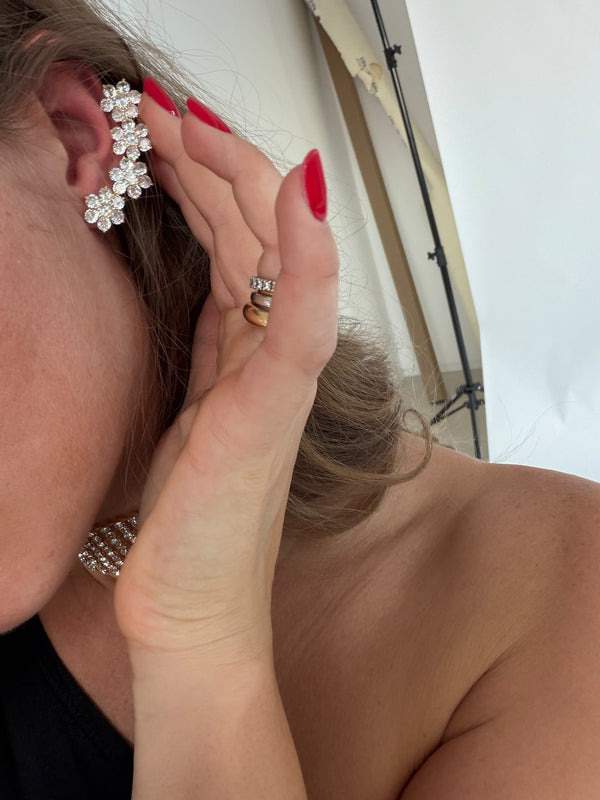 Ear cuff flowers