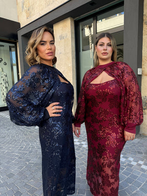 Abito con mantella paillettes curvy