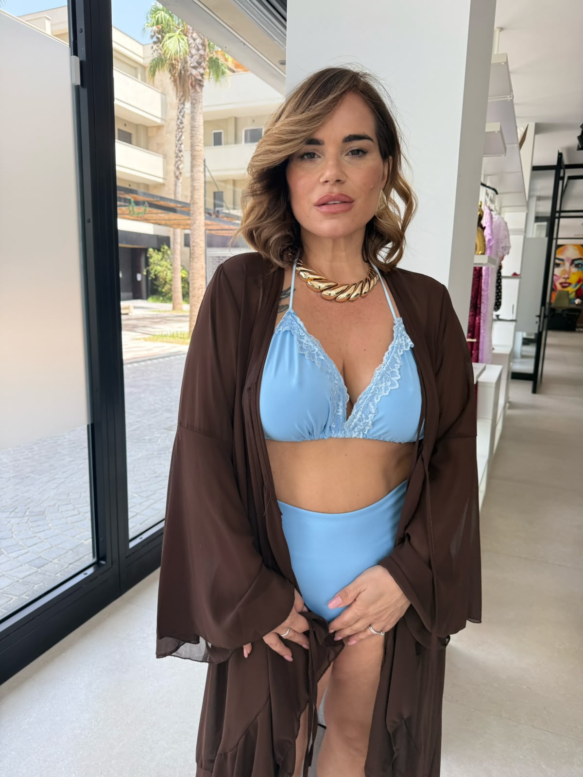 Bikini con pizzo curvy