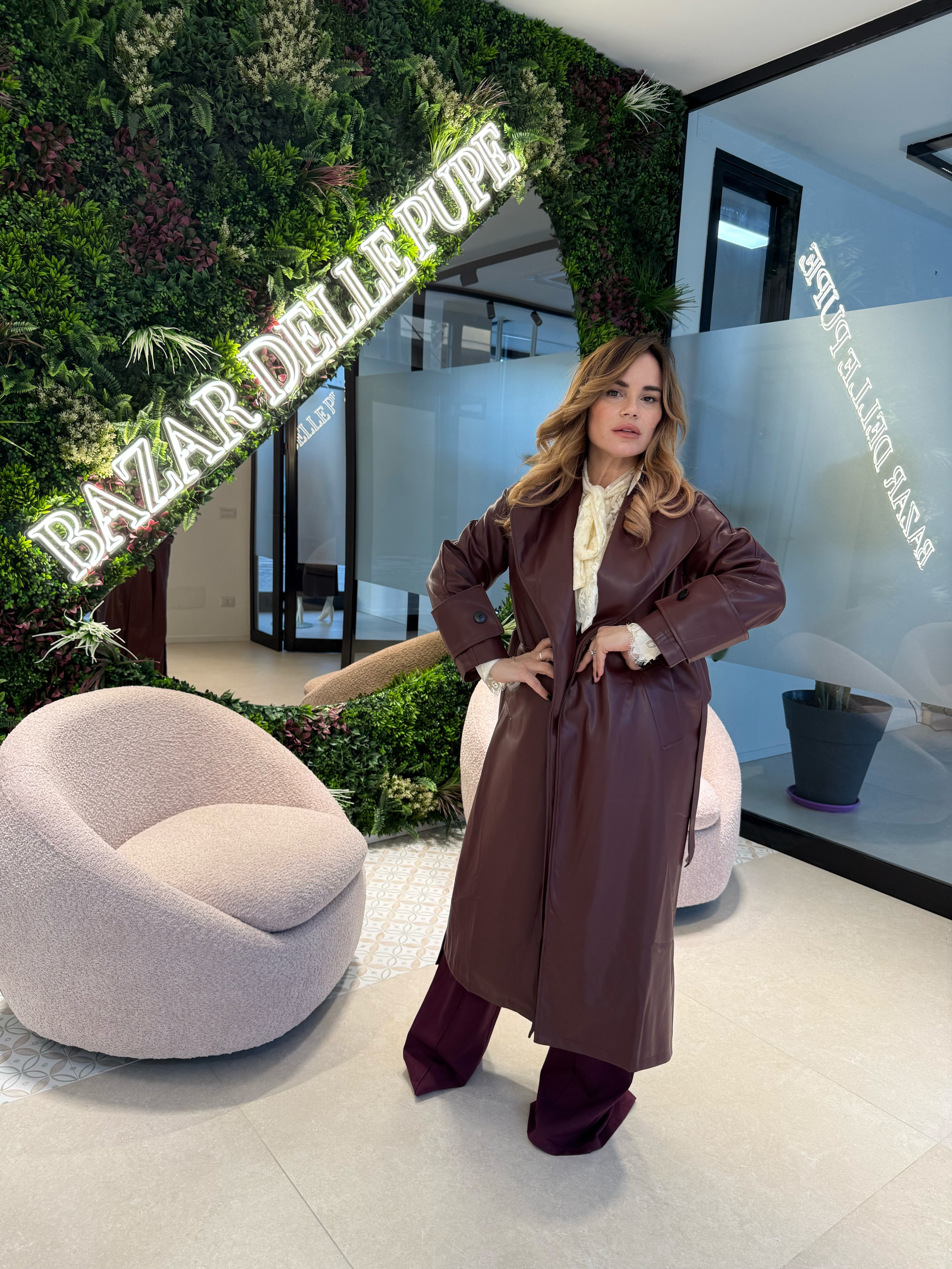 Trench in ecopelle bordeaux